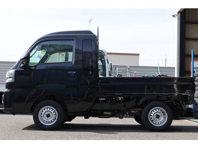 ダイハツ ハイゼットトラック ６６０ ジャンボ エクストラ ３方開 ４ＷＤ R7年 (近畿) 99