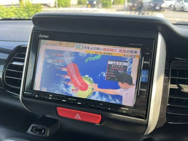 ホンダ Ｎ　ＢＯＸ ６６０ カスタムＧ ターボＳＳパッケージ ブラックスタイル H29年 (近畿) 99