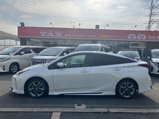 トヨタ プリウス １．８ Ｓ ツーリングセレクション R3年 (近畿) 99