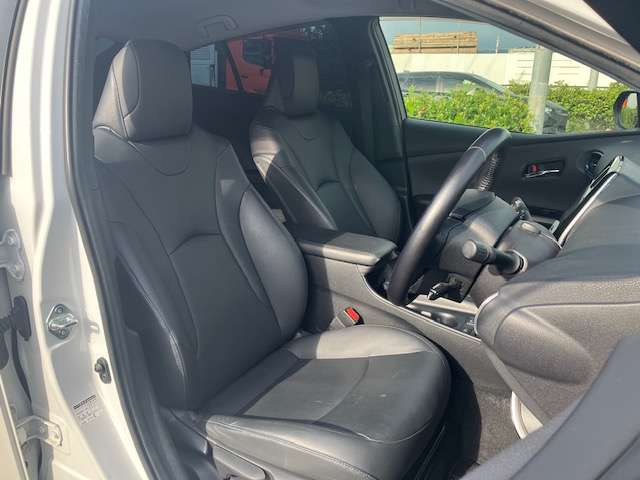 トヨタ プリウス １．８ Ｓ ツーリングセレクション R3年 (近畿) 99