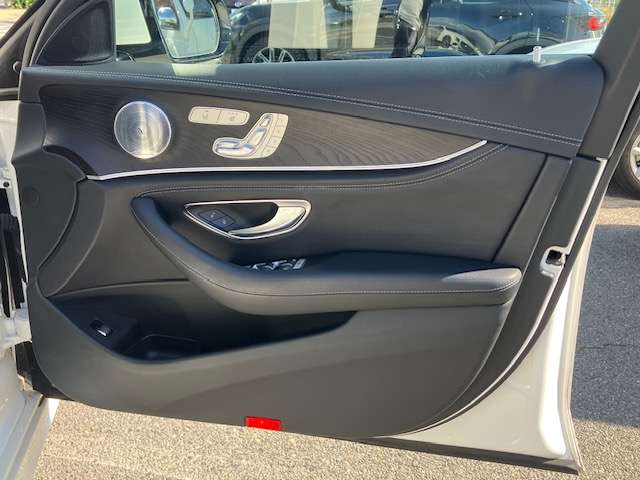 メルセデスベンツ Ｅクラス Ｅ２２０Ｄ アバンギャルド スポーツ ディーゼルターボ H29年 (近畿) 99