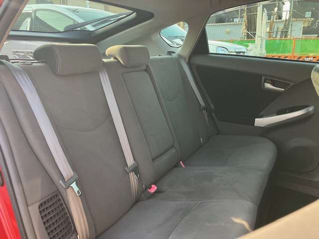 トヨタ プリウス １．８ Ｓ ＬＥＤエディション H23年 (近畿) 99