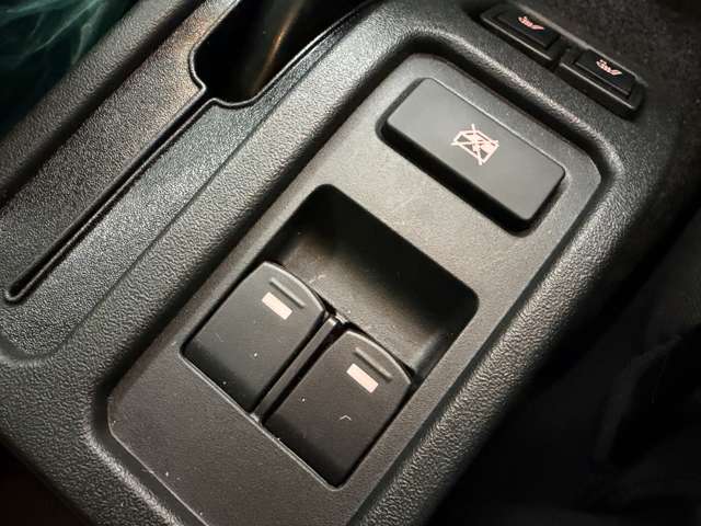 スズキ ジムニー　ノマド １．５ ＦＣ ４ＷＤ R8年 (近畿) 99
