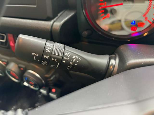 スズキ ジムニー　ノマド １．５ ＦＣ ４ＷＤ R8年 (近畿) 99