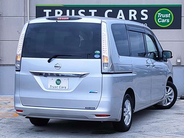 日産 セレナ ２．０ ２０Ｇ Ｓ－ＨＹＢＲＩＤ H24年 (近畿) 99