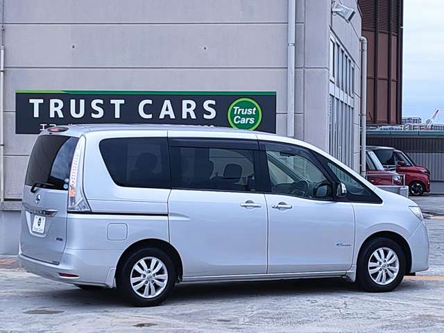 日産 セレナ ２．０ ２０Ｇ Ｓ－ＨＹＢＲＩＤ H24年 (近畿) 99