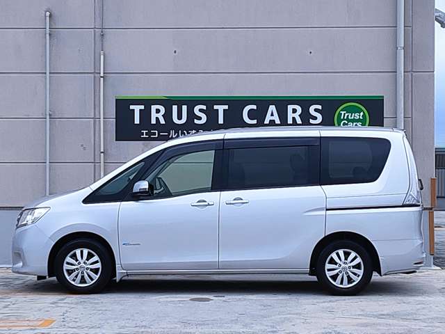 日産 セレナ ２．０ ２０Ｇ Ｓ－ＨＹＢＲＩＤ H24年 (近畿) 99