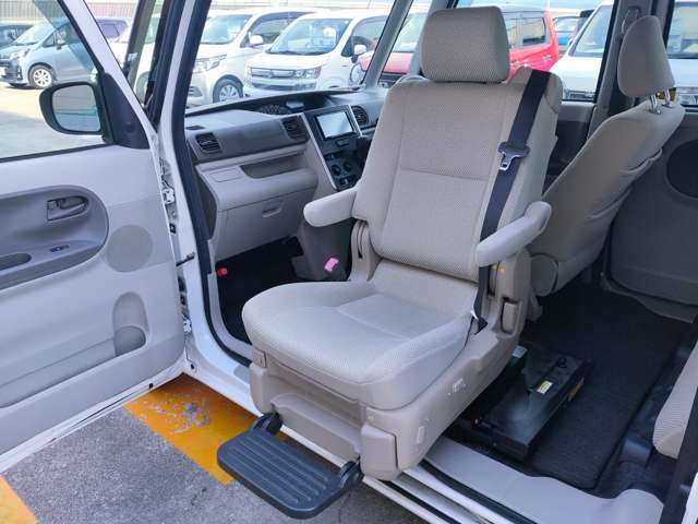 ダイハツ タント ６６０ Ｌ ＳＡＩＩＩ R1年 (近畿) 99