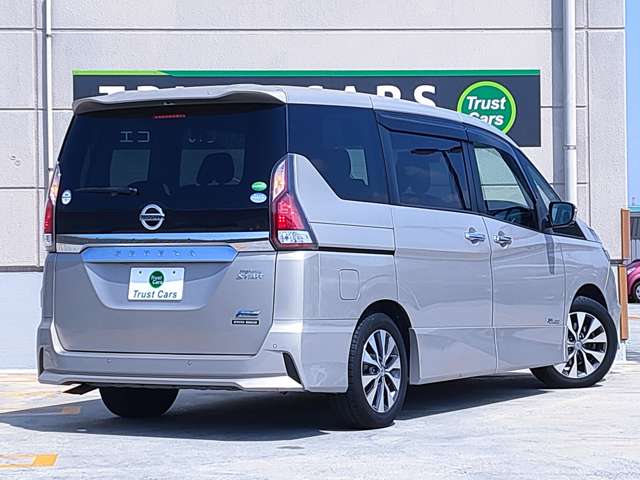 日産 セレナ ２．０ ハイウェイスター Ｖセレクション H29年 (近畿) 99