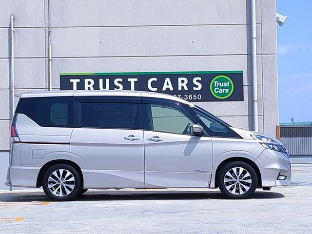 日産 セレナ ２．０ ハイウェイスター Ｖセレクション H29年 (近畿) 99