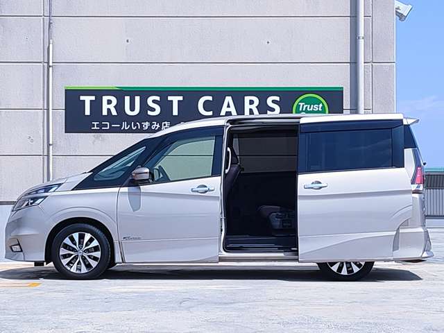 日産 セレナ ２．０ ハイウェイスター Ｖセレクション H29年 (近畿) 99