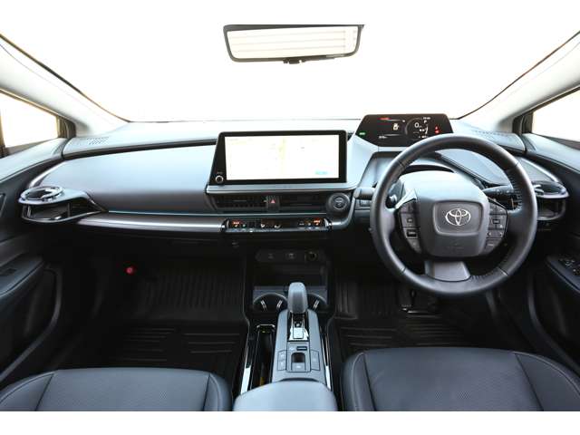 トヨタ プリウス ２．０ Ｚ R5年 (近畿) 99