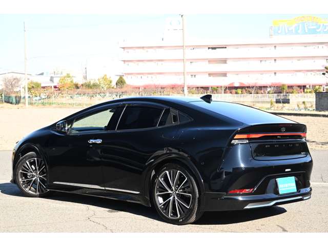トヨタ プリウス ２．０ Ｚ R5年 (近畿) 99