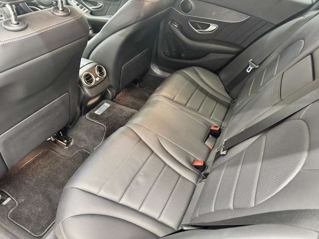 メルセデスベンツ Ｃクラスワゴン Ｃ２００ ローレウス エディション （ＢＳＧ搭載モデル） スポーツプラスパッケージ R2年 (近畿) 99