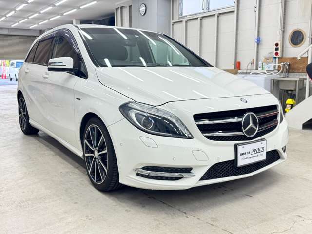 メルセデスベンツ Ｂクラス Ｂ１８０　ブルーエフィシェンシースポーツ　ナイトパッケージ H24年 (近畿) 99