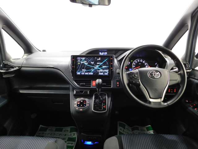トヨタ ヴォクシー ２．０ ＺＳ 煌 H28年 (近畿) 99