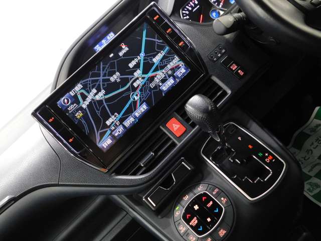 トヨタ ヴォクシー ２．０ ＺＳ 煌 H28年 (近畿) 99