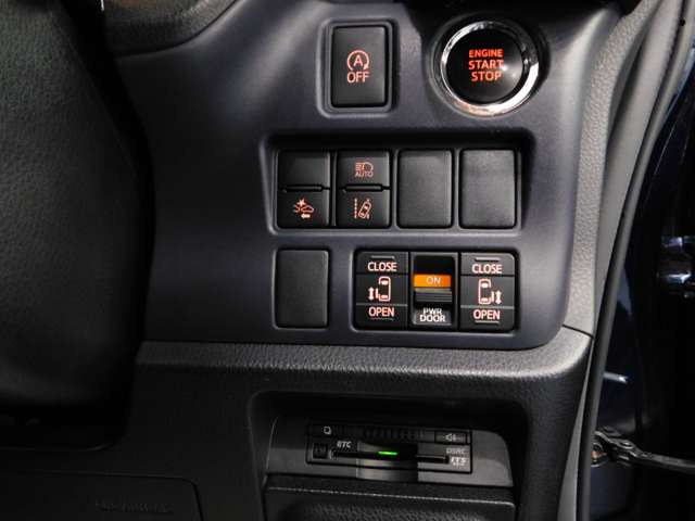 トヨタ ヴォクシー ２．０ ＺＳ 煌 H28年 (近畿) 99