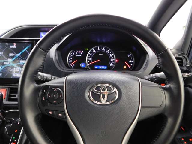 トヨタ ヴォクシー ２．０ ＺＳ 煌 H28年 (近畿) 99