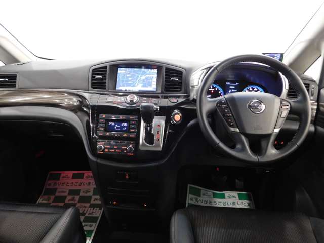日産 エルグランド ２．５ ２５０ハイウェイスターＳ H29年 (近畿) 99