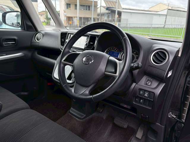 日産 デイズ　ルークス ６６０ ハイウェイスターＸ H27年 (近畿) 99