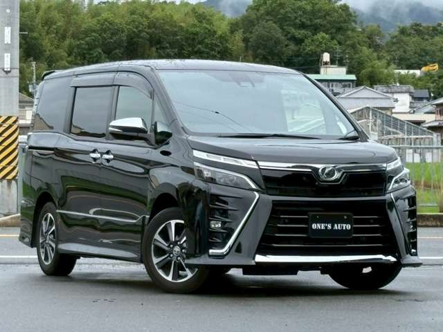 トヨタ ヴォクシー ２．０ ＺＳ 煌ＩＩ R2年 (近畿) 99