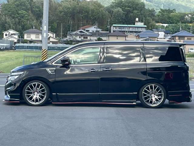 日産 エルグランド ２．５ ２５０ハイウェイスターＳ H28年 (近畿) 99