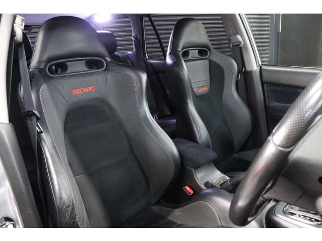 三菱 ランサーワゴン ２．０ ＧＴ－Ａ ４ＷＤ H18年 (近畿) 99