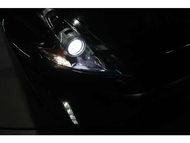 日産 フェアレディＺ ３．７ バージョン Ｔ H25年 (近畿) 99