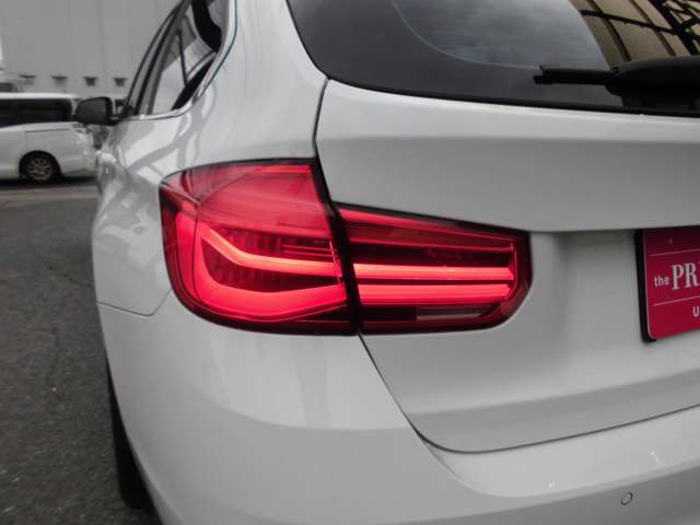 ＢＭＷ ３シリーズ ３２０ｉ　ラグジュアリー H29年 (近畿) 99