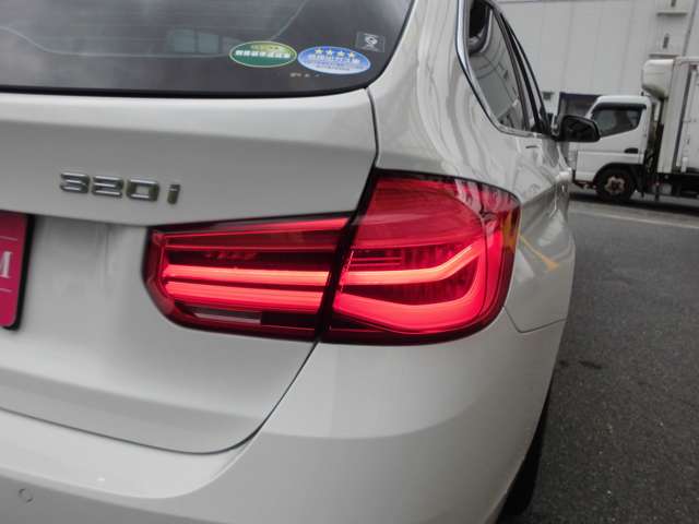 ＢＭＷ ３シリーズ ３２０ｉ　ラグジュアリー H29年 (近畿) 99