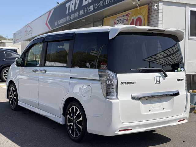 ホンダ ステップワゴン　スパーダ ２．０ スパーダ Ｚ クールスピリット インターナビセレクション H24年 (近畿) 99