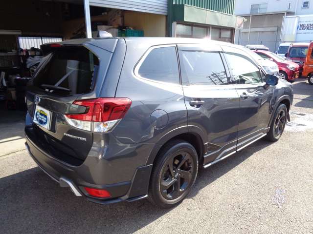 スバル フォレスター １．８ スポーツ ４ＷＤ R4年 (近畿) 99