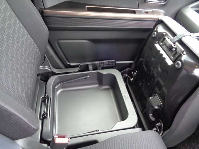 スズキ ワゴンＲ ６６０ カスタムＺ ハイブリッド ＺＸ アップグレードパッケージ装着車 R7年 (近畿) 99