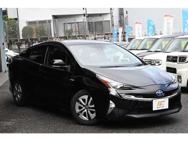 トヨタ プリウス １．８ Ａ プレミアム H28年 (近畿) 99