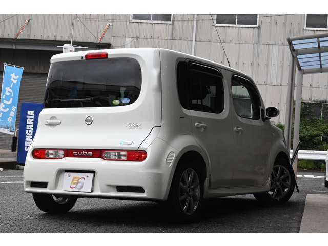日産 キューブ １．５ ライダー H23年 (近畿) 99