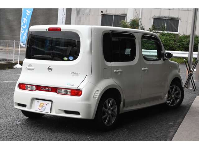 日産 キューブ １．５ ライダー H23年 (近畿) 99