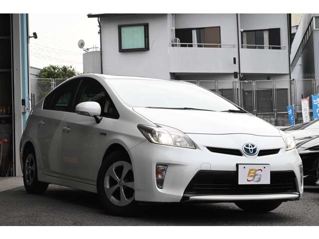 トヨタ プリウス １．８ Ｓ H25年 (近畿) 99