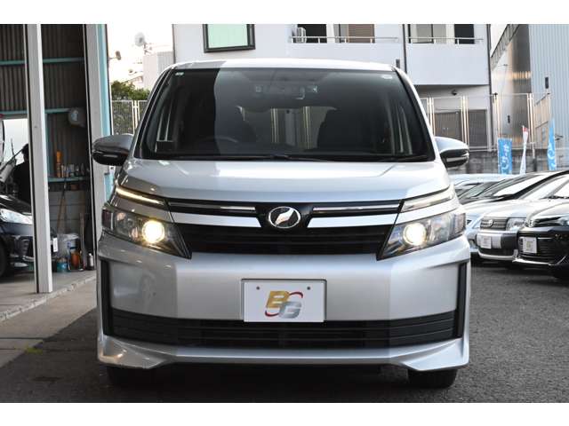 トヨタ ヴォクシー ２．０ Ｘ H27年 (近畿) 99