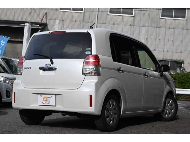 トヨタ スペイド １．５ Ｆ クイーン H28年 (近畿) 99