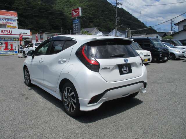 トヨタ アクア １．５ Ｚ R5年 (中国) 99