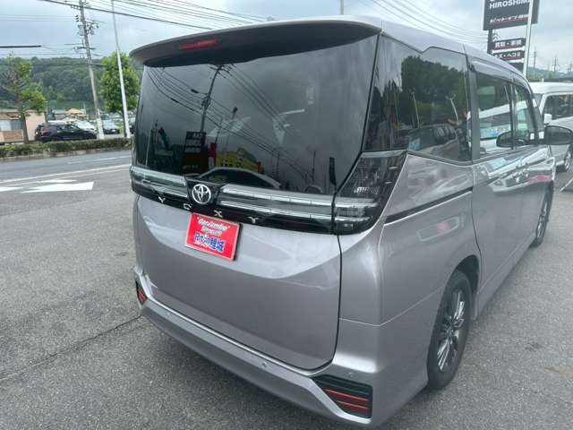 トヨタ ヴォクシー ２．０ Ｓ－Ｇ R4年 (中国) 99