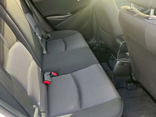 マツダ デミオ １．５ ＸＤ ディーゼルターボ ４ＷＤ H29年 (中国) 99