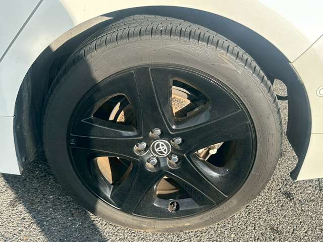 トヨタ プリウス １．８ Ａ ツーリングセレクション Ｅ－ＦＯＵＲ ４ＷＤ H28年 (中国) 99