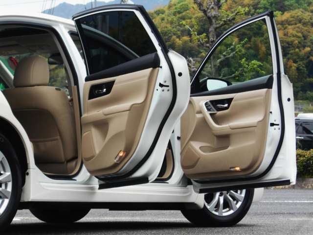 日産 ティアナ ２．５ ＸＬ ナビＡＶＭパッケージ H30年 (中国) 99