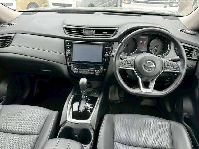 日産 エクストレイル ２．０ ２０ＸＩ ２列車 R1年 (中国) 99