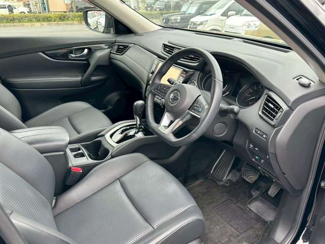 日産 エクストレイル ２．０ ２０ＸＩ ２列車 R1年 (中国) 99