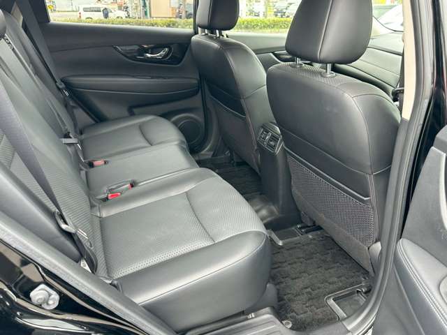 日産 エクストレイル ２．０ ２０ＸＩ ２列車 R1年 (中国) 99