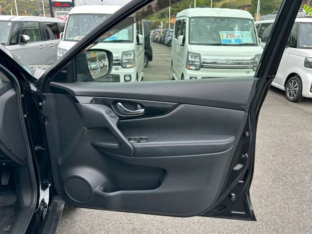 日産 エクストレイル ２．０ ２０ＸＩ ２列車 R1年 (中国) 99