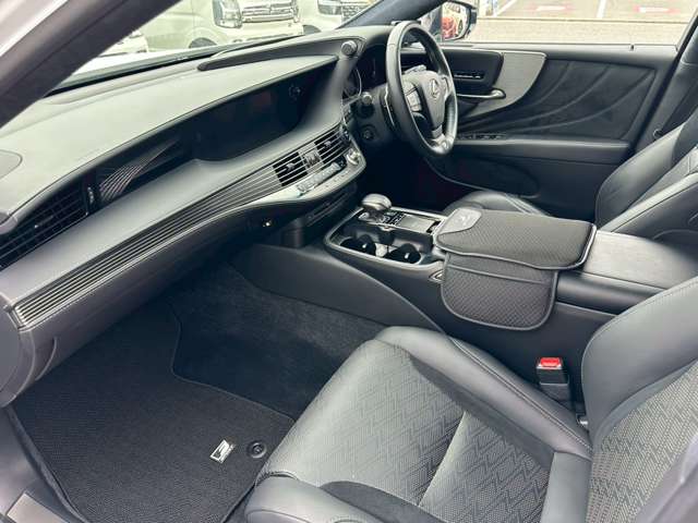 レクサス ＬＳ５００ｈ ５００Ｈ Ｆスポーツ ４ＷＤ H30年 (中国) 99